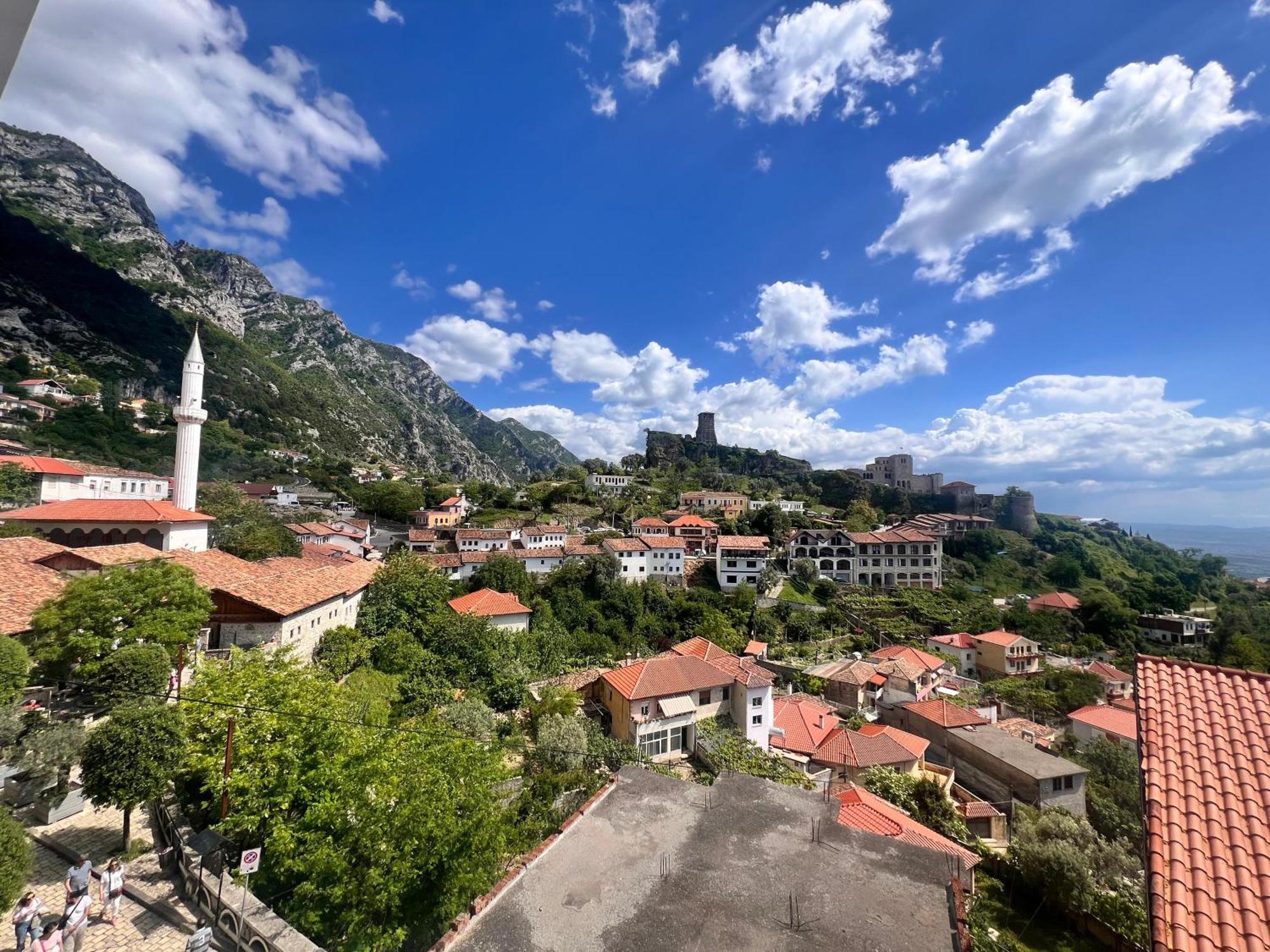 Kruja Townscape Rooms Extérieur photo
